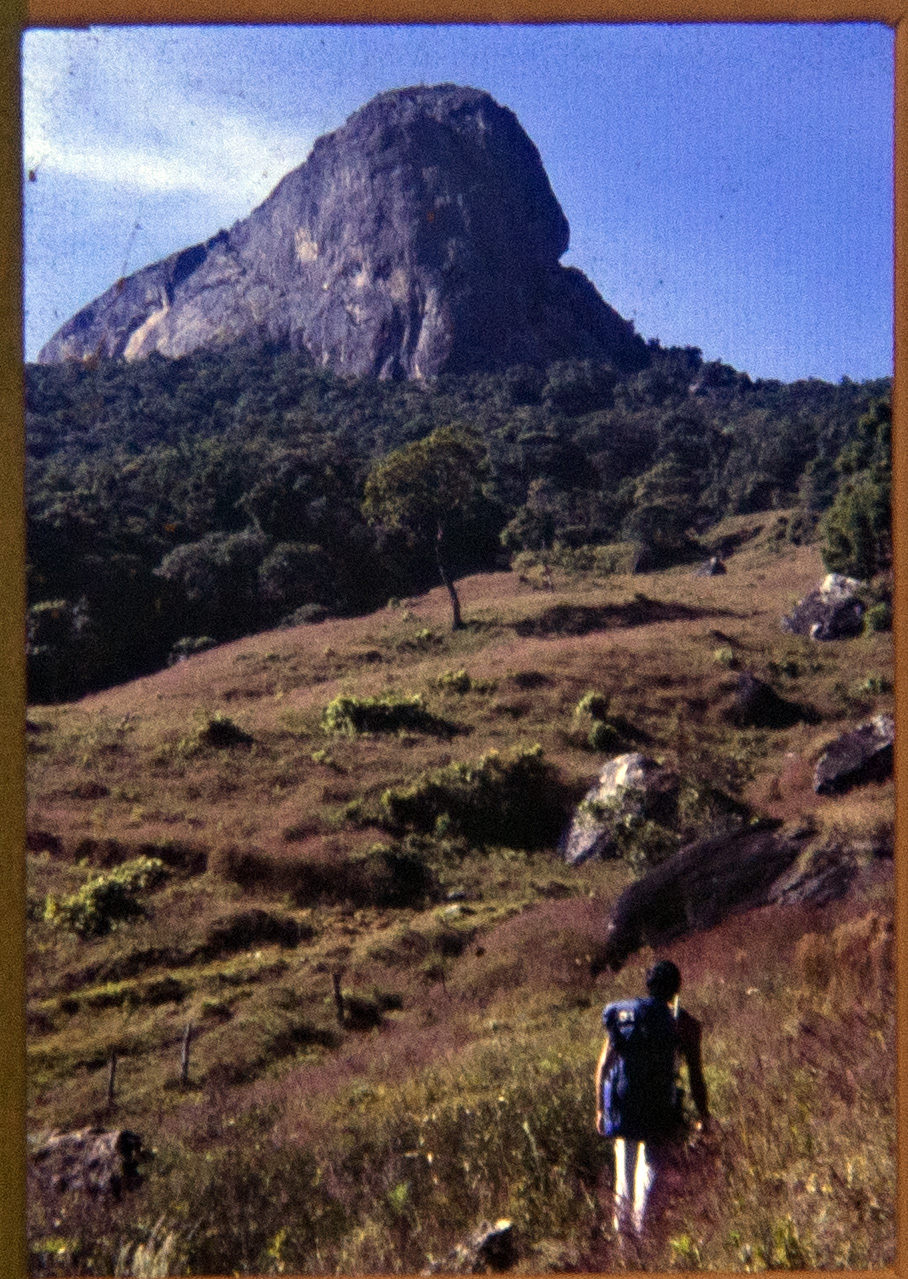 A trilha para o Baú e a Ana Chata, nos anos 80. 