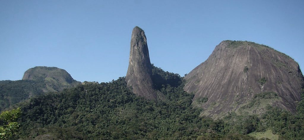 Pico do Itabira, em Cachoeiro do Itapemirim, ES